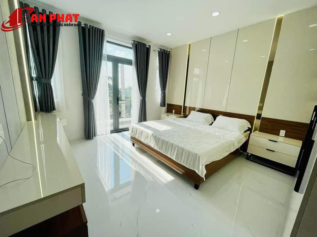 Phong Thủy Nhà Ở Cho Người Mệnh Thủy: Hướng Nhà, Màu Sắc Và Bí Quyết Thu Hút Tài Lộc