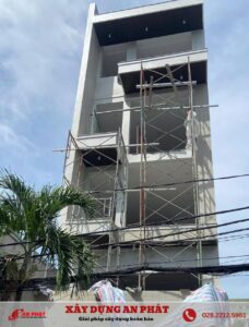 Bạn đang tìm kiếm một công ty xây dựng uy tín để hiện thực hóa ngôi nhà mơ ước? Với kinh nghiệm nhiều năm trong lĩnh vực thiết kế – thi công, Xây dựng An Phát tự hào mang đến dịch vụ xây nhà trọn gói chuyên nghiệp. Chúng tôi cam kết mang đến cho khách hàng công trình đẹp, bền, đúng tiến độ và tiết kiệm chi phí