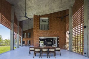 Có Nên Xây Nhà Bằng Gạch Lỗ Để Tiết Kiệm Chi Phí? Phân Tích Ưu – Nhược Điểm Từ A-Z