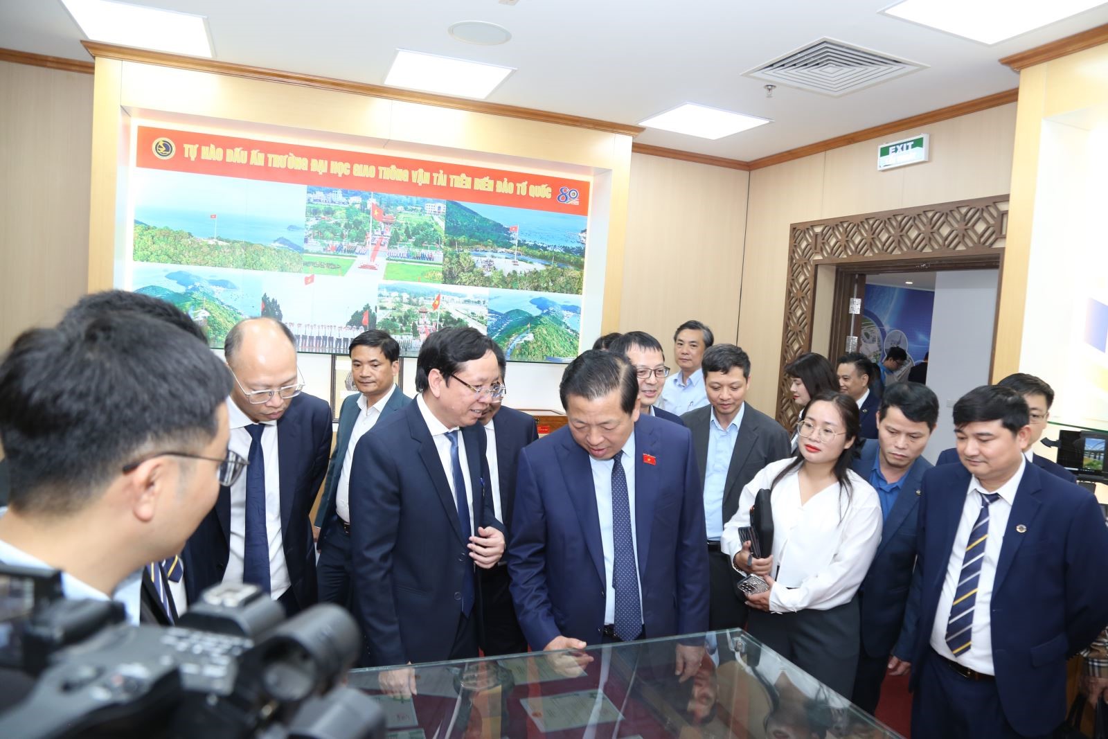 Bộ trưởng Trần Hồng Minh: Trường Đại học Giao thông vận tải cần đẩy mạnh đào tạo nhân lực phục vụ đường sắt cao tốc