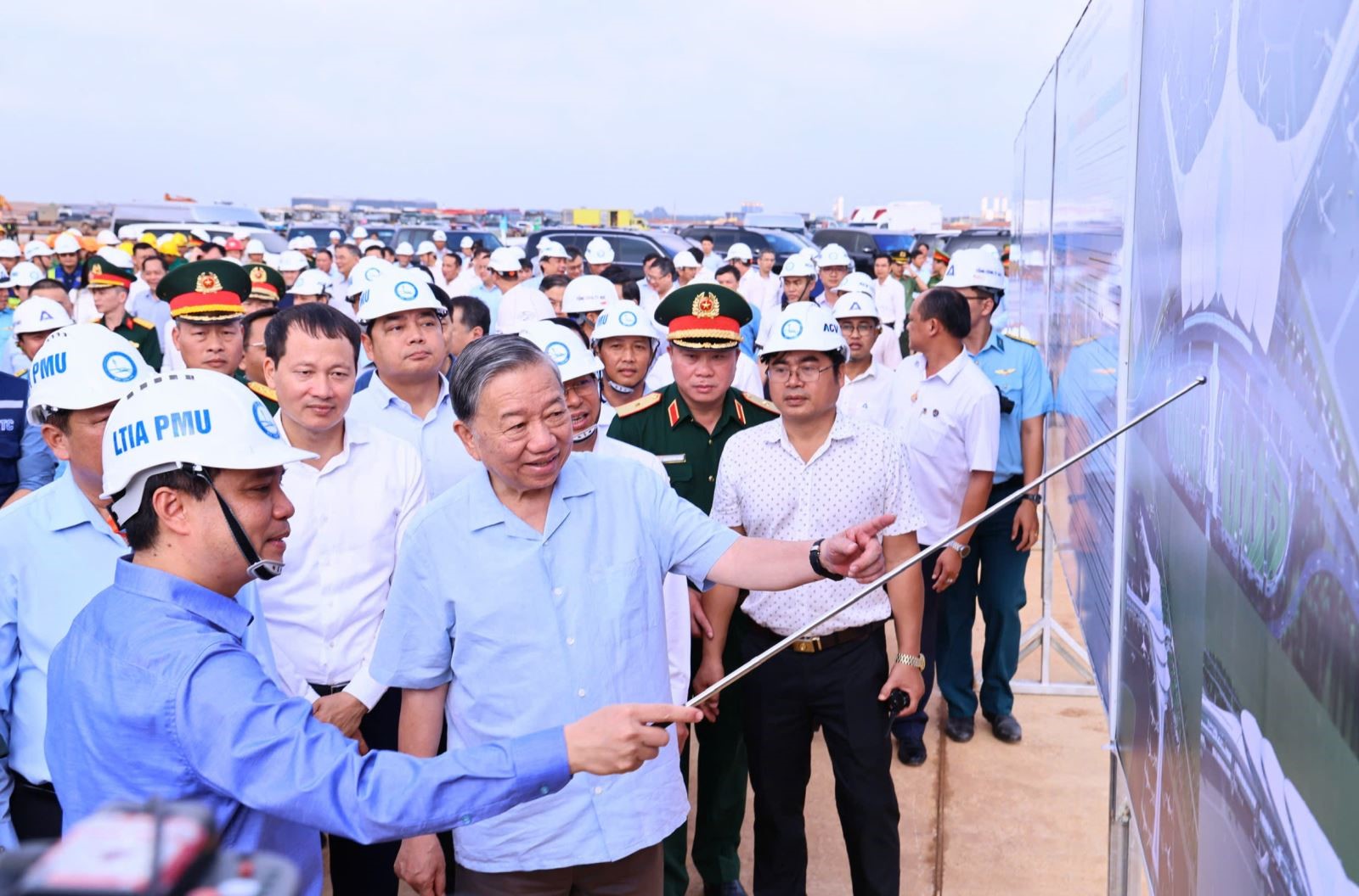 Tổng Bí thư Tô Lâm: Phải làm sớm đường sắt kết nối TP.HCM về sân bay Long Thành