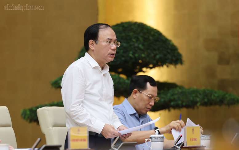 Khơi thông nguồn lực, tạo thuận lợi cho doanh nghiệp phát triển công nghiệp, xây dựng, hạ tầng
Sáng 14/8, Ủy viên Bộ Chính trị, Phó Thủ tướng Thường trực Phạm Gia Túc chủ trì Hội nghị tháo gỡ các khó khăn, vướng mắc trong lĩnh vực công nghiệp, xây dựng, hạ tầng và quy hoạch.
Thứ trưởng Bộ Xây dựng Nguyễn Văn Sinh tham dự hội nghị.
https://anphatcons.vn/