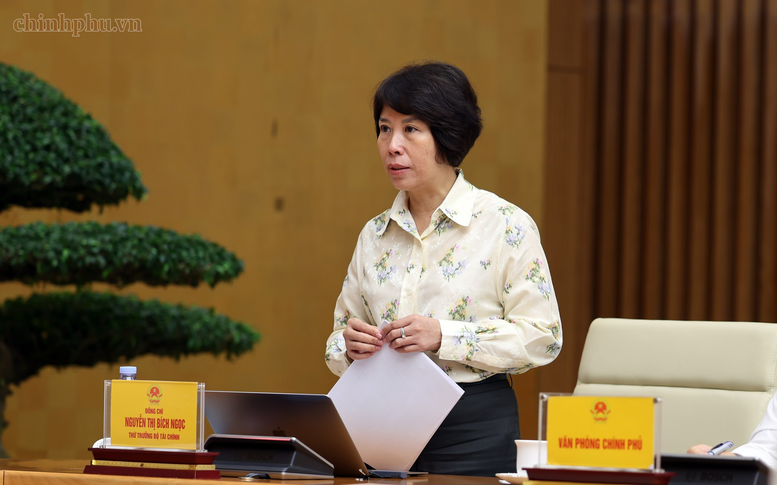 Khơi thông nguồn lực, tạo thuận lợi cho doanh nghiệp phát triển công nghiệp, xây dựng, hạ tầng
Sáng 14/8, Ủy viên Bộ Chính trị, Phó Thủ tướng Thường trực Phạm Gia Túc chủ trì Hội nghị tháo gỡ các khó khăn, vướng mắc trong lĩnh vực công nghiệp, xây dựng, hạ tầng và quy hoạch.
Thứ trưởng Bộ Xây dựng Nguyễn Văn Sinh tham dự hội nghị.
https://anphatcons.vn/