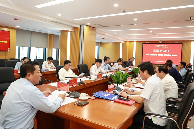 Tăng cường kỷ luật, kỷ cương, nâng cao hiệu quả lãnh đạo thực hiện nhiệm vụ